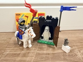 Lego Castle Black Monarchs Ghost 6034 100% Complete W/Instructions