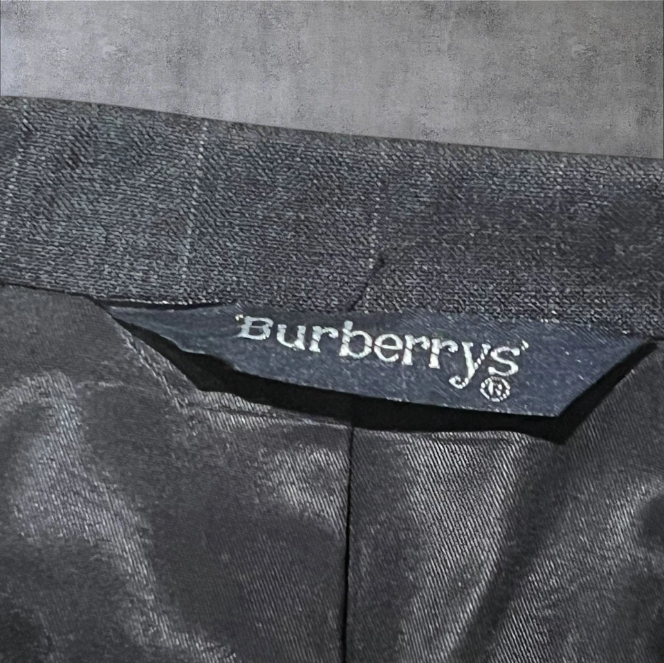 Blazer Pantalones Vintage Burberry Dos Piezas 2 PIEZAS Rayas Negro Traje 42 38x30 Foto 4 de 4