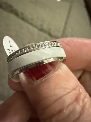 Beautiful White Titanium Size 7 Ring With Silver Rhinestones Around One Edge - Picture 9 of 10