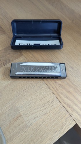 Suzuki Folkmaster harmonica - Picture 4 of 4