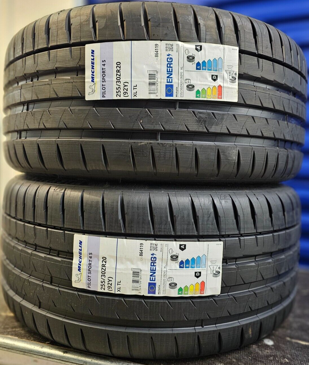 ミシュラン パイロットスポーツ 4S 255/30R20 2本 2X MICHELIN PILOT SPORT 4S 255/30 ZR20 XL 92Y UHP TYRES 255