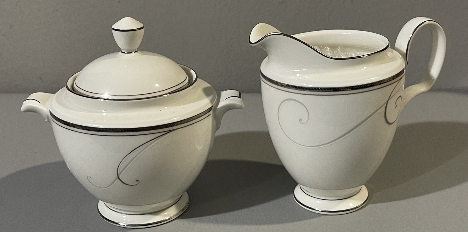 Noritake Platinum Fine Porcelain Wave Creamer And Sugar Set (Never Been Used)