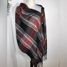 Black multicolored plaid convertible,3-button shaw w/ fringes 72”25.5” 4”fringe