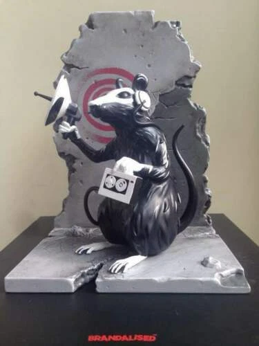Statues de designer et urban vinyl