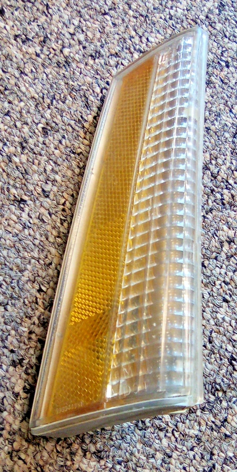 1978-79 Malibu El Camino 前侧标记 转灯 右握 原始设备制造商 通用 #1 FC-33DG — 第 4/4 张图片