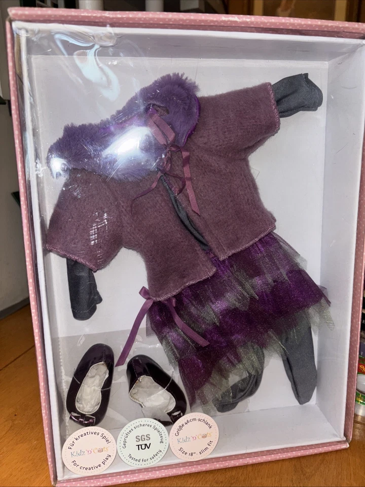 Conjunto Muñeca Olivia Kidz n Cats incluye zapatos - 2010 Sonja Hartmann Foto 2 de 4