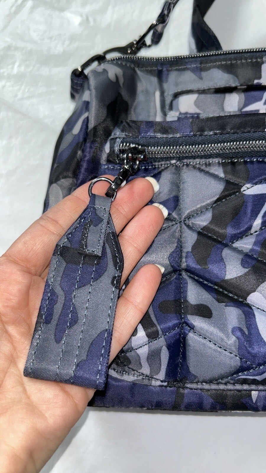 NWOT Lug Stretch RFID Convertible Crossbody Bag in Wildlife Blue Camo