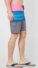 NEW HURLEY BLUE PINK STRANDS STRIPED BOARDSHORTS SHORTS SIZE 28