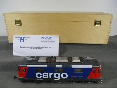 Hermann (Spur 0) Elektrolok Re 4/4 421 388-0 SBB Cargo Digital DCC Vollsound OVP - Bild 1 von 4