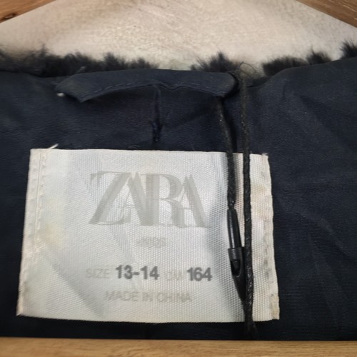 NEW Zara girls faux fur vest 13-14 years dark blue sleeveless 105027 - Picture 4 of 10