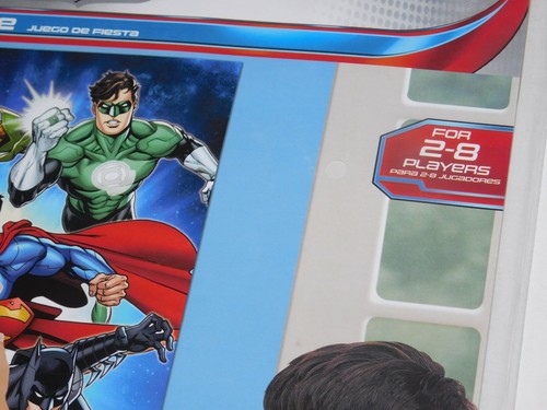 Justice League Superman Batman Birthday Party Table Swirl Decorations Game - Picture 7 of 22