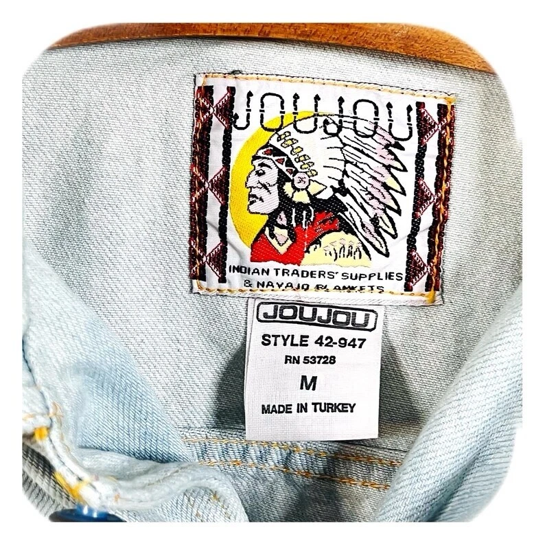 Conjunto de chaqueta y jeans estampados navajo de mezclilla Jou Jou de colección años 80 a juego Foto 4 de 4