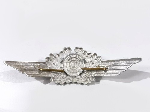Luftwaffe, 1 Kokarde mit Schwinge für die Schirmmütze aus Aluminium, - Bild 5 von 6