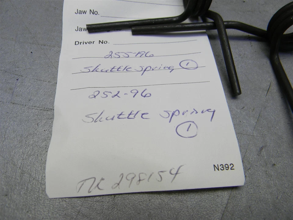 Kit de reparación National Remache MFG TW37 lanzadera resorte guía placa mandíbula resortes Foto 3 de 4