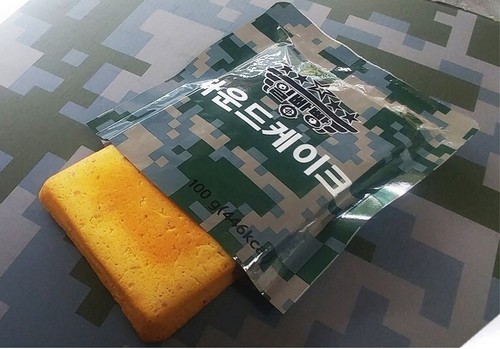 2Pcs Korean Military Food Pound Cake Camping Combat Emergency Rations - Picture 2 of 2