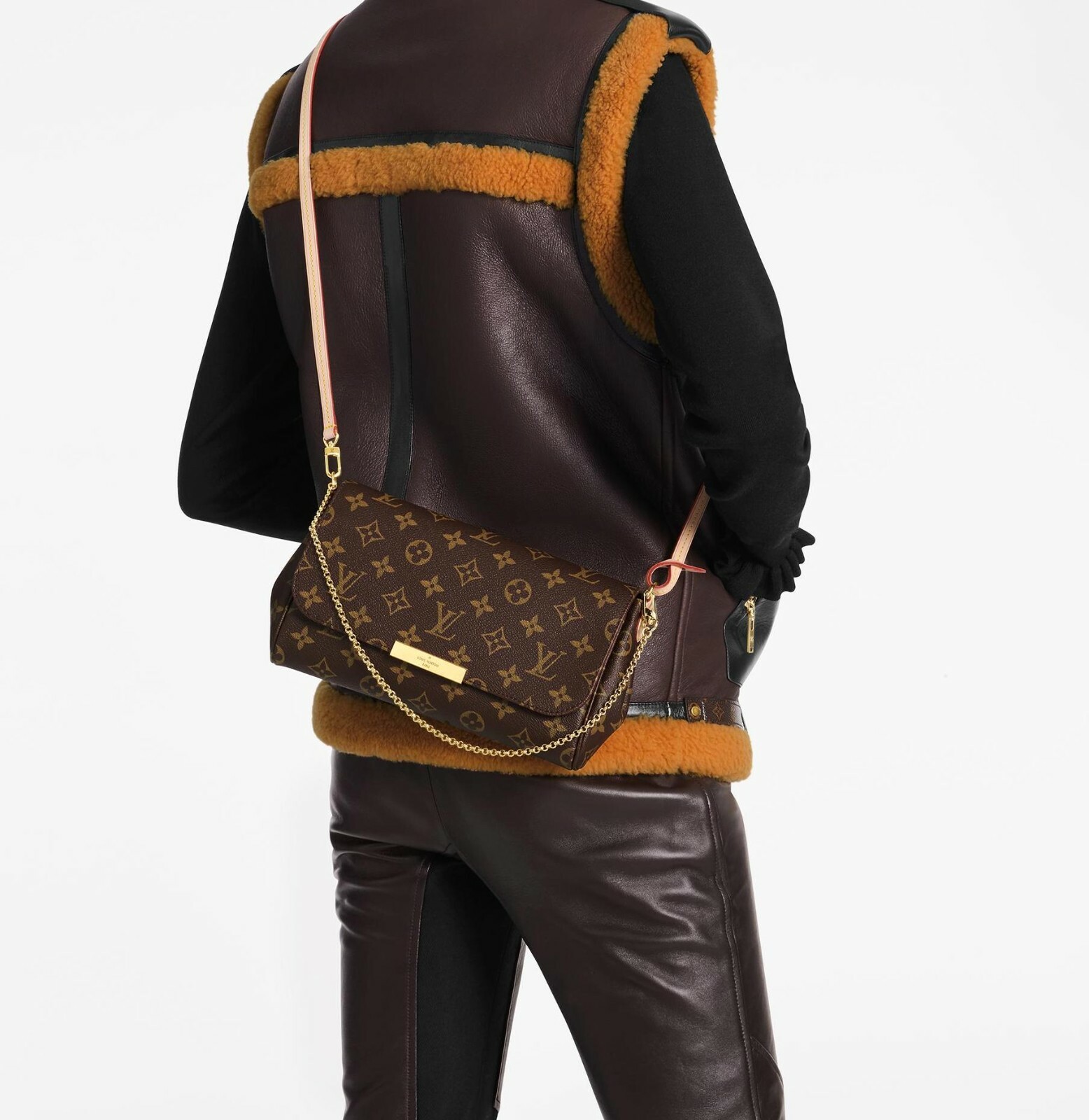 Louis Vuitton Favorite MM! Features, What Fits, Mod Shots 