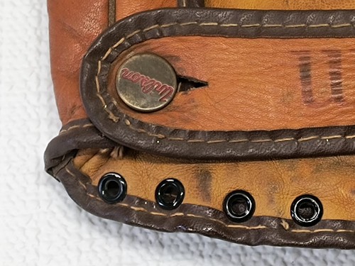 Vintage Wilson Ball Hawk RHT 4 Finger Baseball Glove Model 94IR Harvey Kuenn - Picture 5 of 10