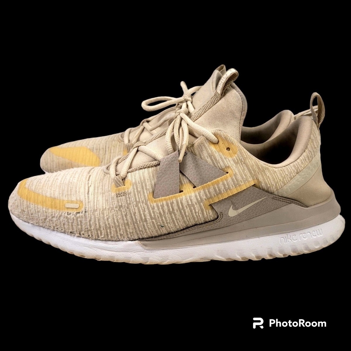 Mens 13 NIKE RENEW ARENA ATHLETIC SHOES AJ5903-100 Pale Ivory