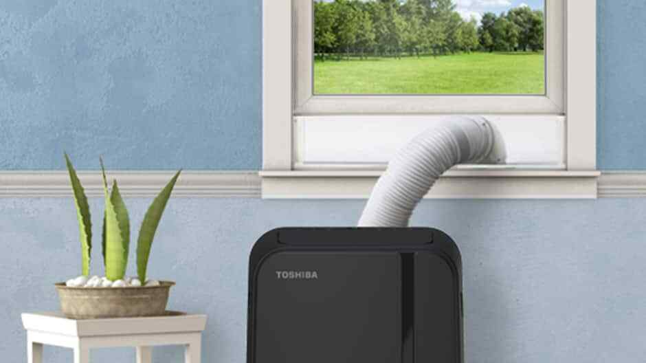 Toshiba 14,000 BTU 115-Volt Portable AC with Heat, Dehumidifier | eBay