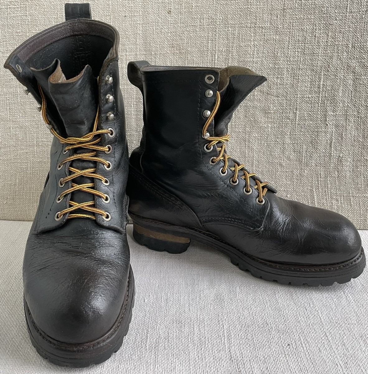 VTG Red Wing 2218 Black Leather Steel Toe Vibram Lug Sole VTG Red Wing 2218 Black Leather Steel Toe Vibram Lug Sole