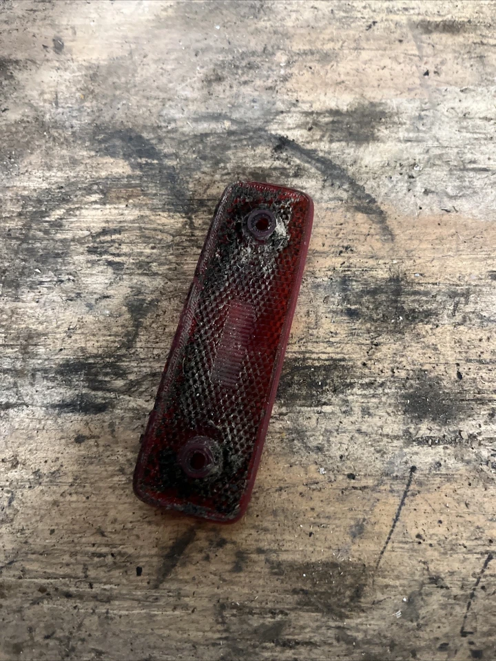 Reflector lateral de la plataforma de camioneta Toyota 1979-1983 OEM Foto 4 de 4