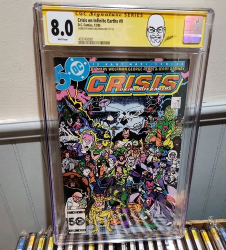 Crisis on Infinite Earths #9 CGC 8.0 1985 signed by Wolfman! Perez custom label - 第 1/1 張圖片