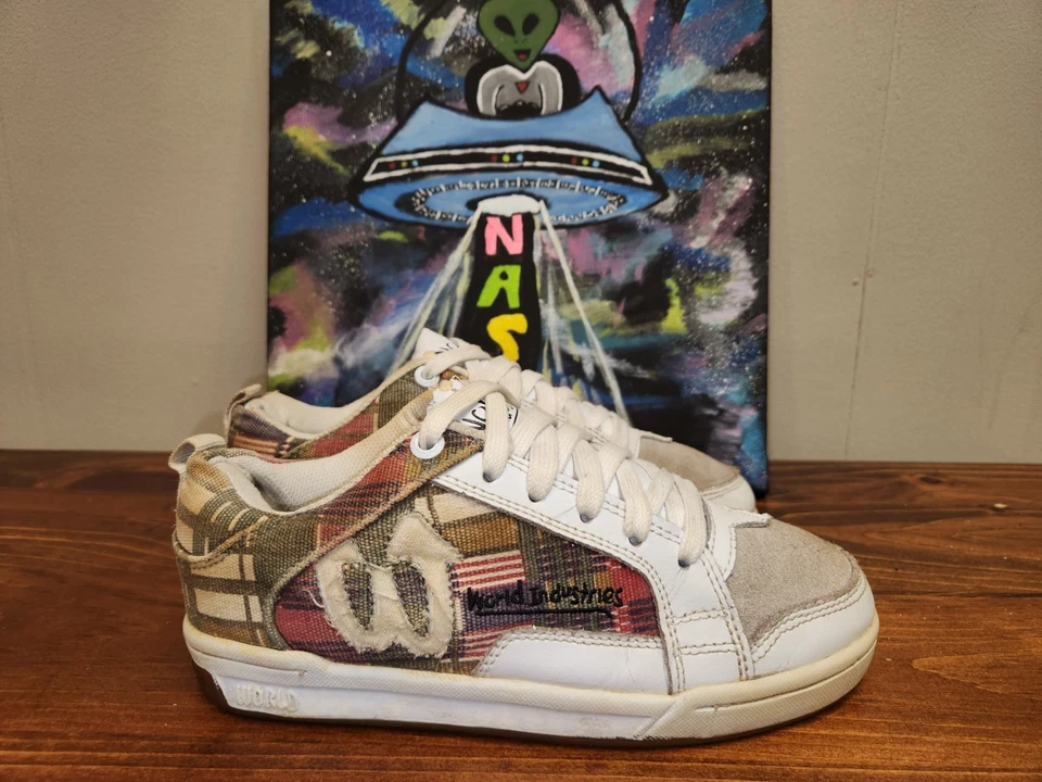 Zapatillas bajas Y2k World Industries acolchadas/cuero de colección talla 5Y usadas RARAS Foto 3 de 4