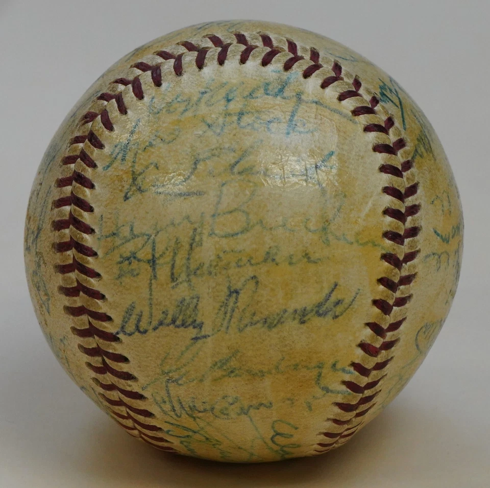1959 Orioles 37x Team Signed Baseball PSA/DNA LOA Brooks Robinson & Hoyt Wilhelm - Image 4 of 4