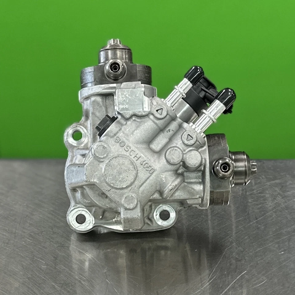 Bomba de inyección de combustible de alta presión BOSCH para Nissan Titan XD 5,0 L 16700EX49AR Foto 3 de 4