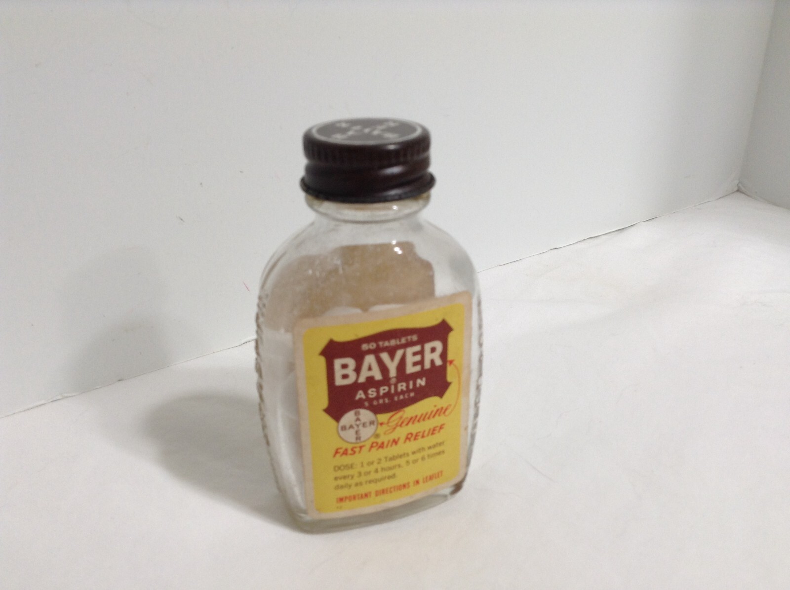 Vintage Bayer Aspirin Glass Bottle Metal Lid 50 Tablet Size eBay