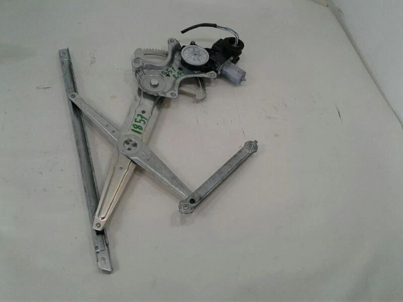 Passenger Right Front Window Regulator Fits 15-21 NX300H 126649 Foto 3 de 4