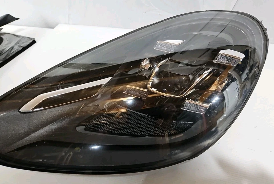 FARO CONDUCTOR IZQUIERDO PORSCHE CAYENNE 2015 2016 2017 2018 COMPLETO LED  Foto 3 de 4