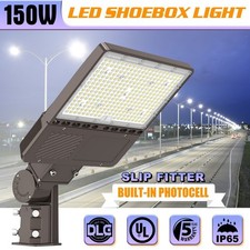 150W LED Shoebox Pole Light 22500lm Commercial Parking Lot Light with Photocell