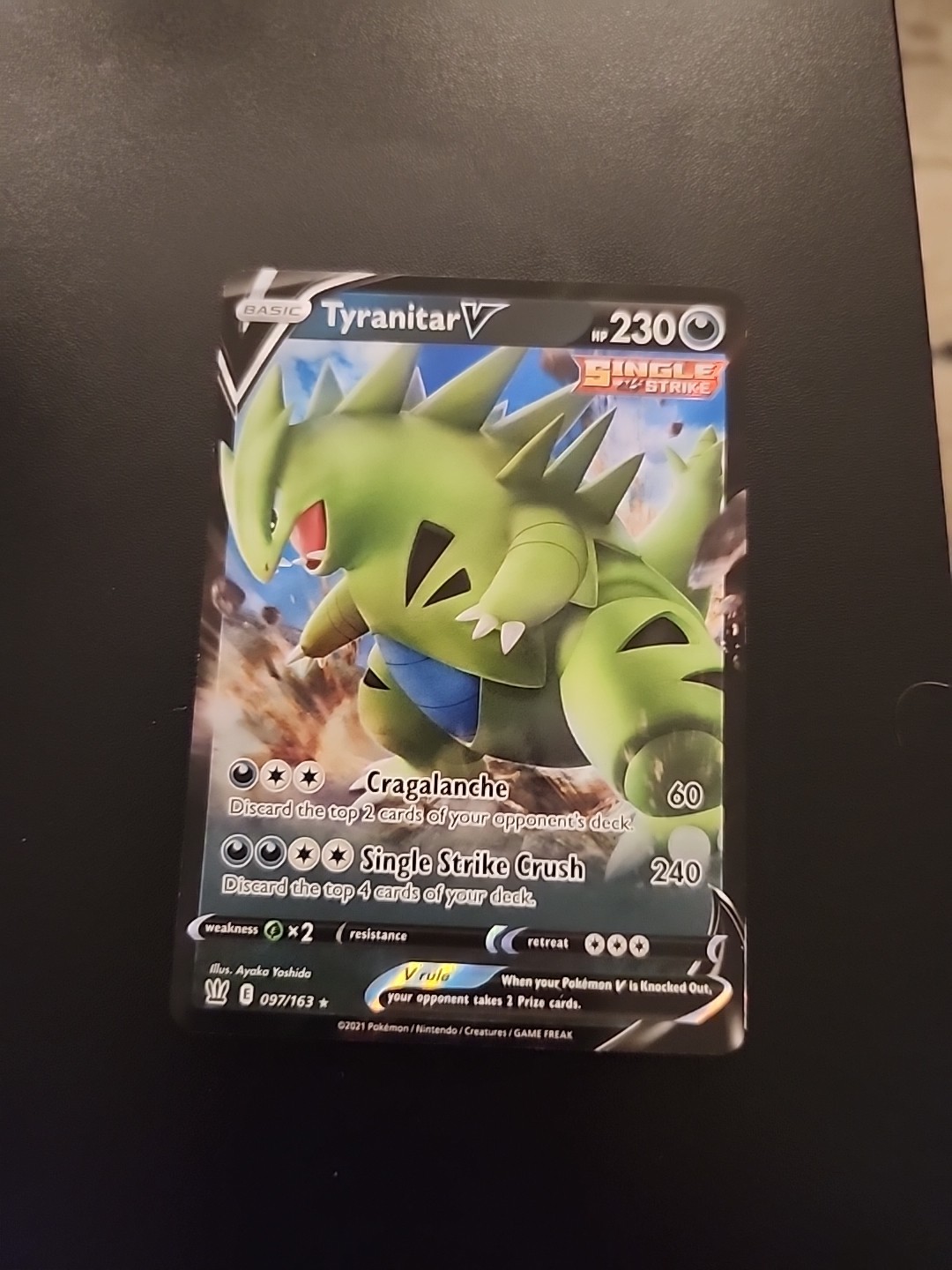 Pokemon Tyranitar v Holo Card Swsh05: Battle Styles 097/163 NM Condition