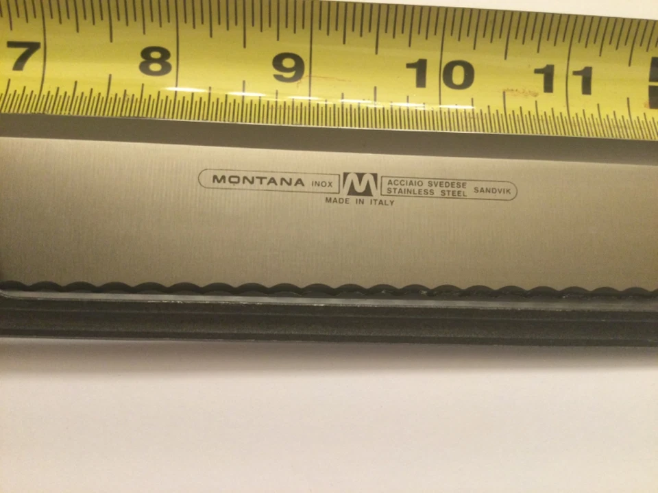 Cuchillo protector para rebanar pan dentado de acero inoxidable Montana de colección 15" Italia Foto 3 de 4