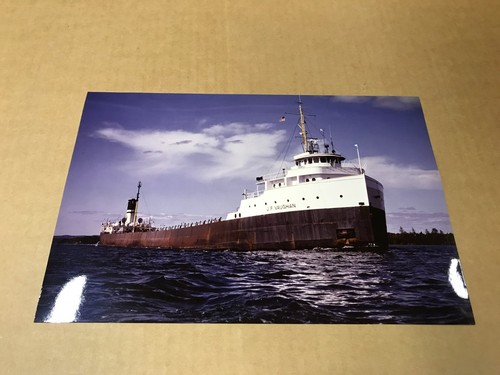 Vintage 1982 J.F. Photographie navire Vaughan - 8" x 12"