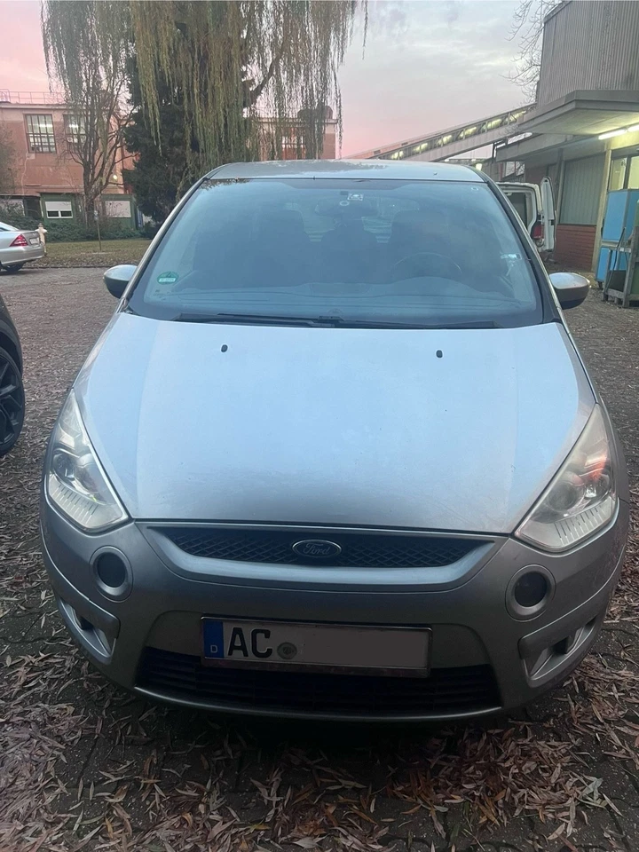 Ford S-Max - Bild 4 von 4