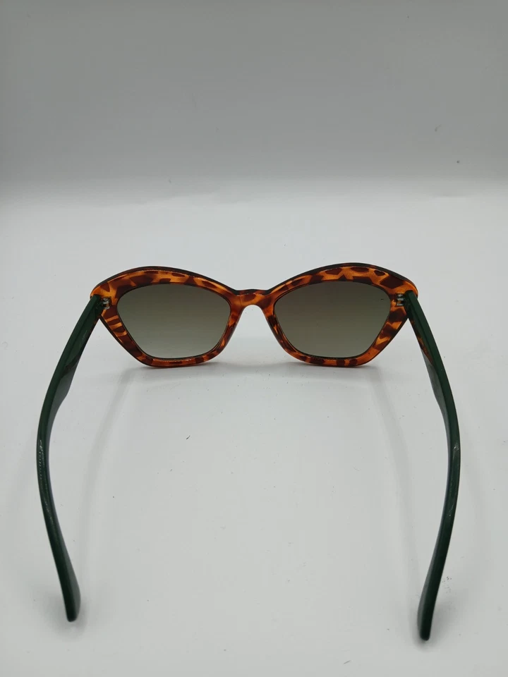 Gafas de sol para mujer Issac Mizrahi marrón marco tortuga y verde Foto 3 de 4