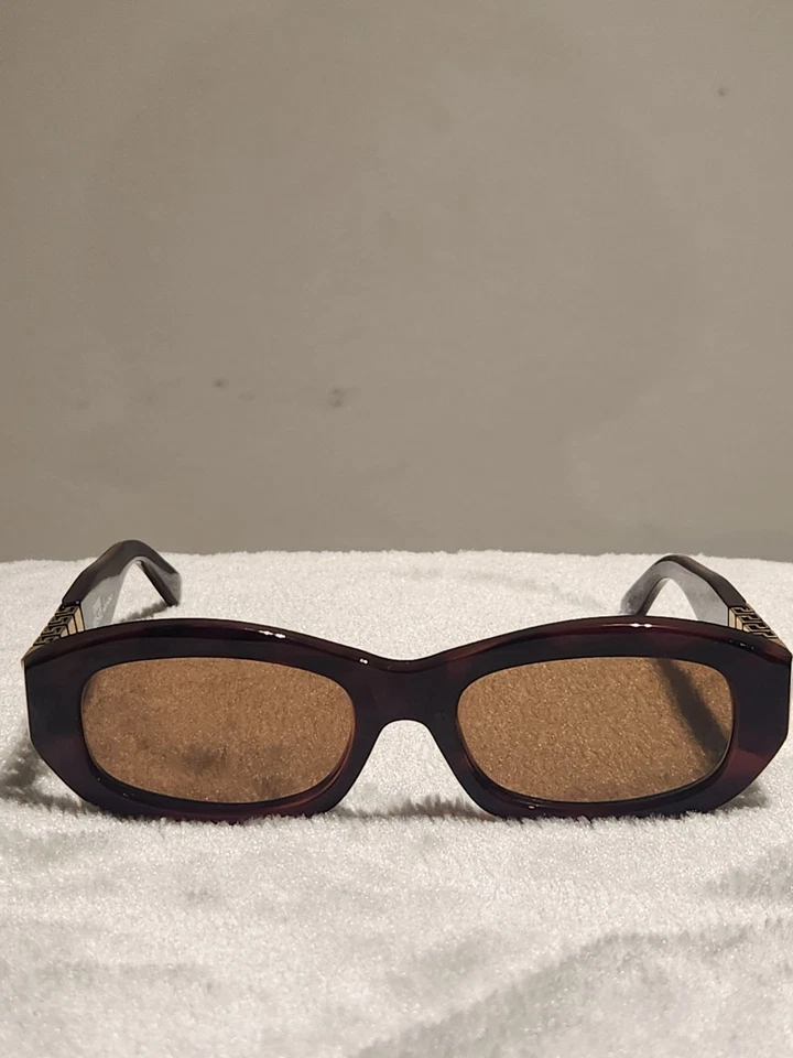 Gianni Versace Mod 481b Col 900 Foto 3 de 4
