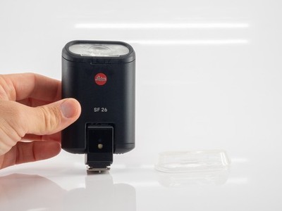 Leica SF 26 TTL flash with Diffuser SF26
