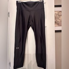 Women's Under Armour Heatgear High-Rise Compression Legging. Black. Size M.