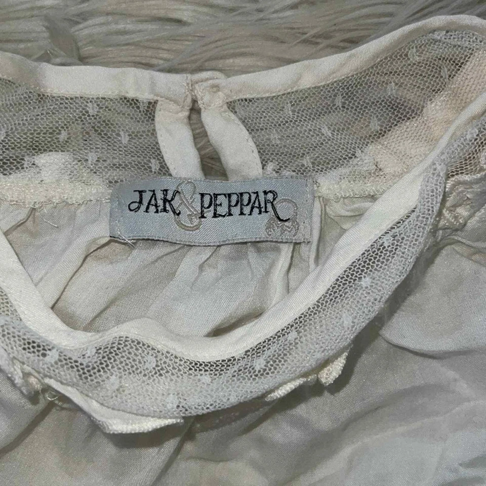 Jak & Peppar Long Sleeve Boho Crochet Lace Off-White Cream Peplum Top SZ 14 - Image 3 of 4