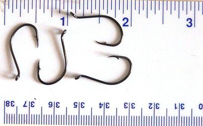 100 Danielson HCBOBN Black Chrome Octopus Fish Hooks Size 2