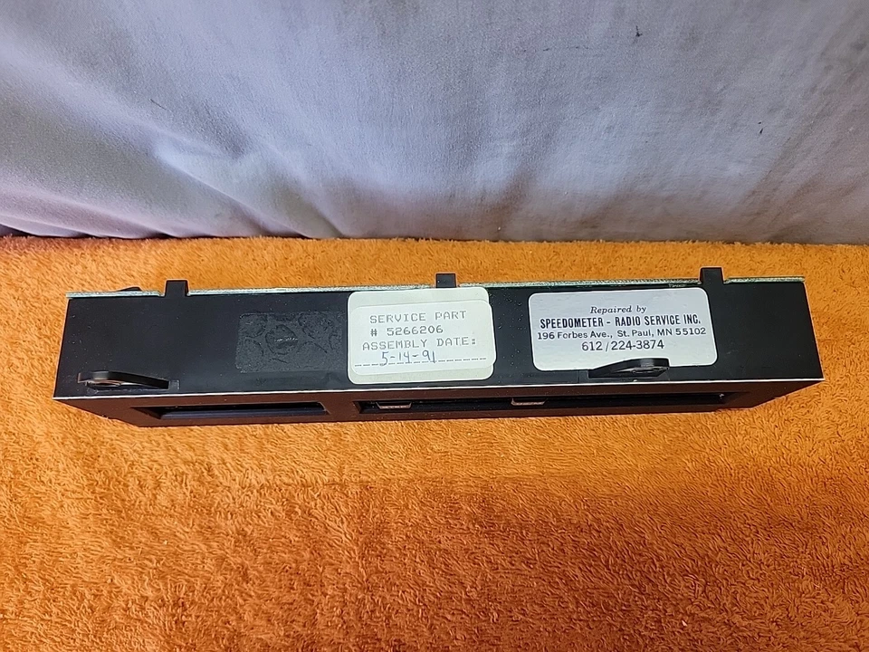 L6•Centro de información al viajero Chrysler Corp de colección años 80 OEM 5266206 NOS Foto 3 de 4