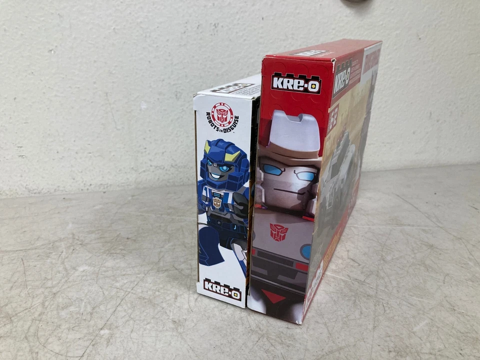 PROWL 149 pieces includes 2 Kreons Transformers Kre-o Building Toy Hasbro 2015 - Image 4 of 4