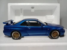 AUTOart Skyline GT-R R34 V Spec II 1/18 Minicar