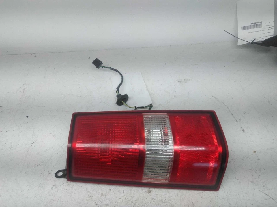 Driver Left Tail Light Fits 03-21 EXPRESS 2500 VAN 2873577 - Image 2 of 4