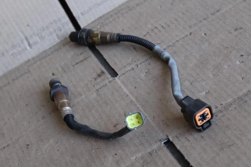 2007 2008 2009 HYUNDAI TUCSON OXYGEN SENSORS 2.0L 39120-23710 39120-23750 - Image 2 of 4