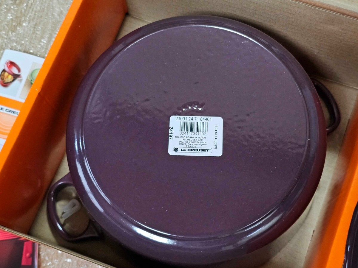 Le Creuset Cocotte 24cm 9.5in 4.5qt Fig Purple Silver knob Cast