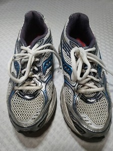 saucony grid tornado 6